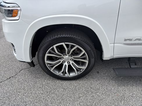 Used 2025 RAM 1500 Tungsten w/ Towing Technology Group AWD/4WD image 13