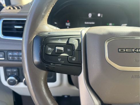 Used 2023 GMC Yukon Denali AWD/4WD image 56
