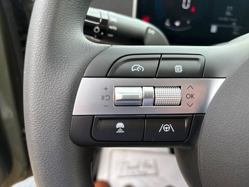 New 2026 Hyundai Tucson SEL image 17