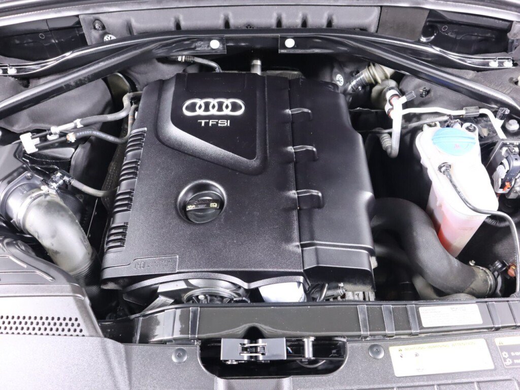 Used 2015 Audi Q5 2.0T Premium Plus w/ Technology Package AWD/4WD image 41