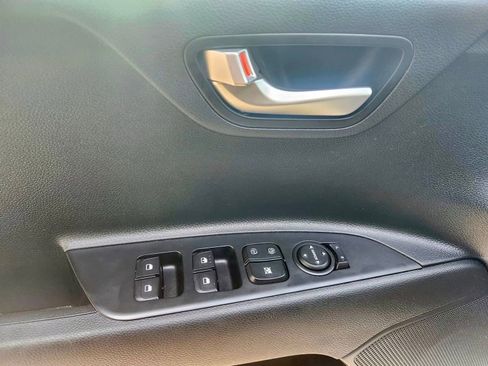 Used 2023 Kia Rio LX FWD image 15