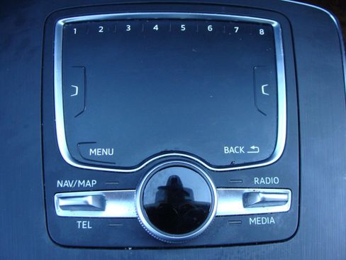 Used 2018 Audi Q5 2.0T Premium Plus image 28