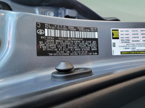 Used 2021 Toyota Corolla LE FWD image 27