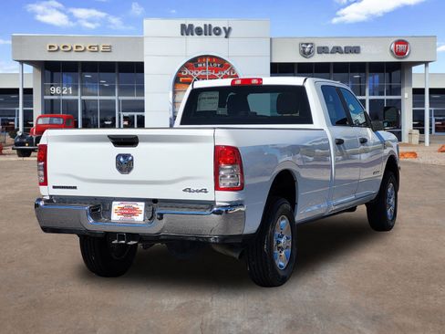 Used 2024 RAM 3500 Big Horn AWD/4WD image 4