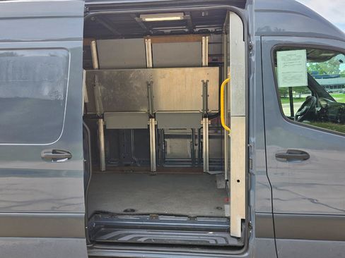 Used 2019 Mercedes-Benz Sprinter 170 image 37