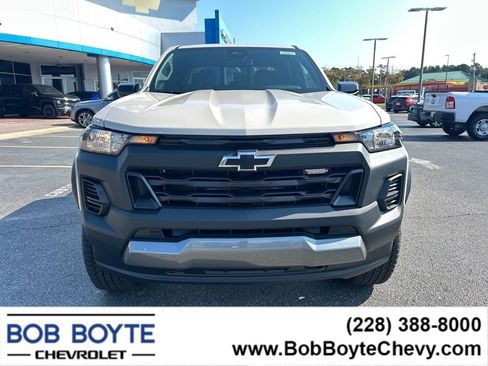 New 2026 Chevrolet Colorado Trail Boss image 3