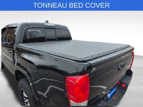 Used 2016 Toyota Tacoma SR5 image 32