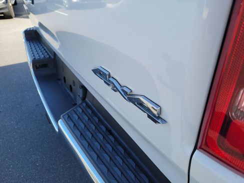 Used 2021 RAM 1500 Laramie image 9