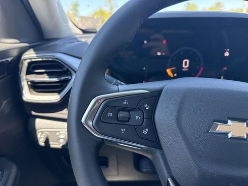 New 2026 Chevrolet TrailBlazer LT w/ Convenience Package AWD/4WD image 16