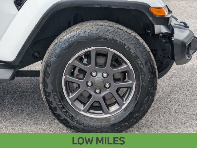 Used 2021 Jeep Gladiator Sport w/ Quick Order Package 24Q 80Th AWD/4WD image 12