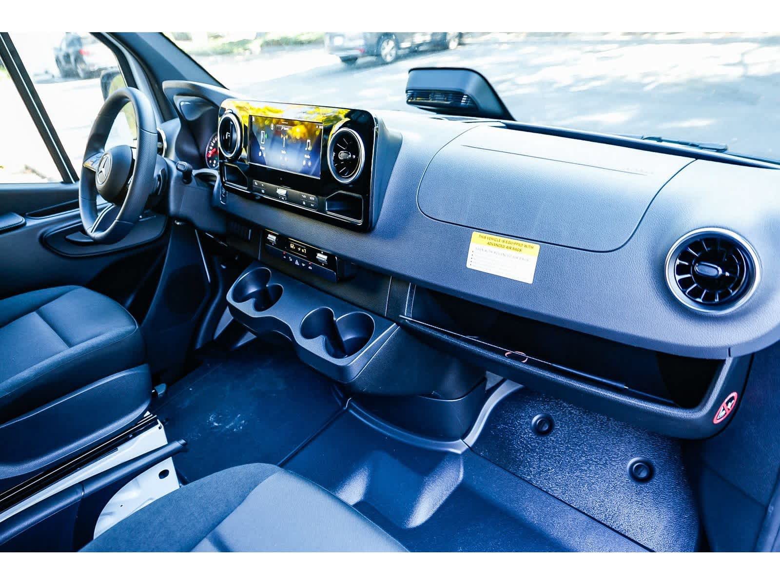New 2026 Mercedes-Benz Sprinter 2500 image 10