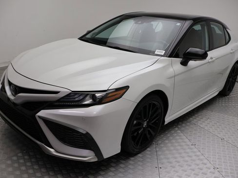 Used 2023 Toyota Camry XSE w/ Navigation Package image 2