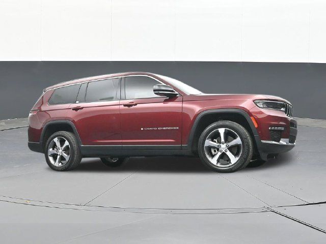 Used 2023 Jeep Grand Cherokee L Limited w/ Luxury Tech Group II AWD/4WD image 53