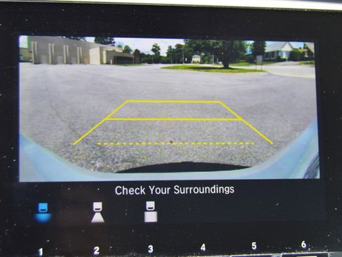 Used 2018 Honda Accord LX image 8