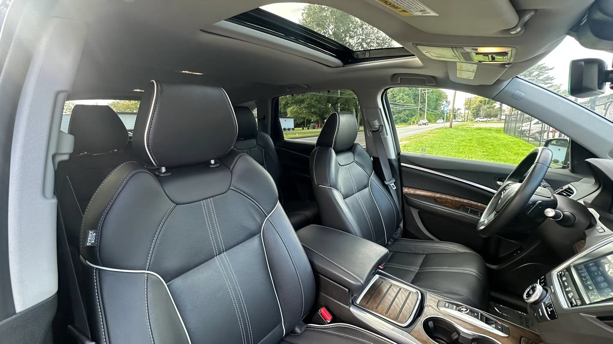 Used 2020 Acura MDX w/ Advance Package AWD/4WD image 44