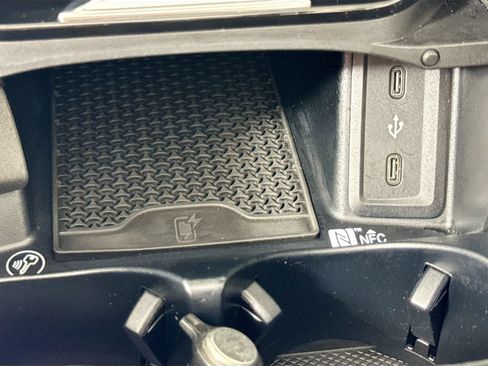 Used 2022 Mercedes-Benz SL 55 AMG 4MATIC image 18