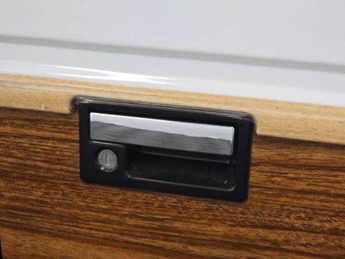 Used 1990 Dodge Grand Caravan LE image 26