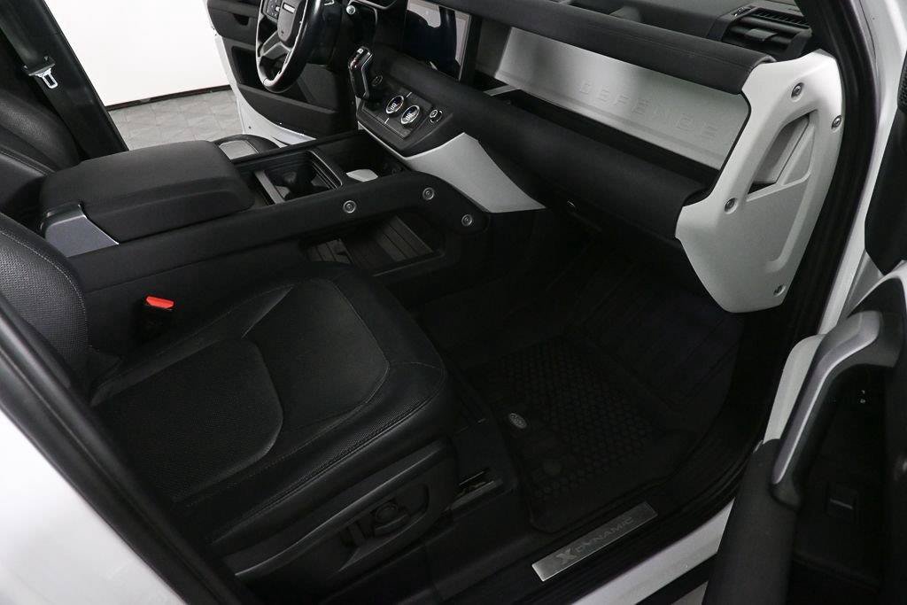 Used 2023 Land Rover Defender 110 X-Dynamic SE AWD/4WD image 22