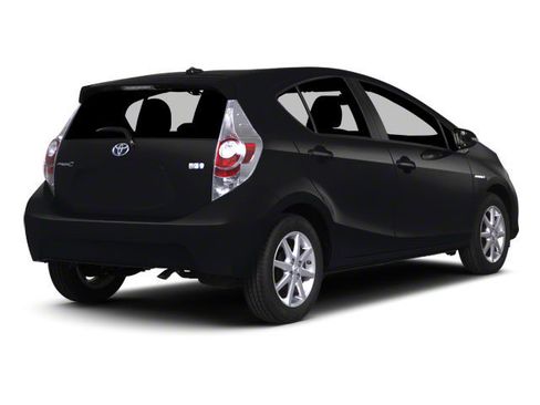Used 2012 Toyota Prius C One FWD image 2