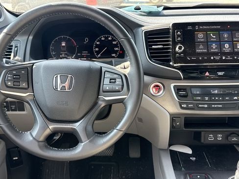Used 2025 Honda Ridgeline RTL image 4