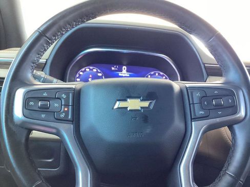 Used 2024 Chevrolet Suburban Premier RWD image 10