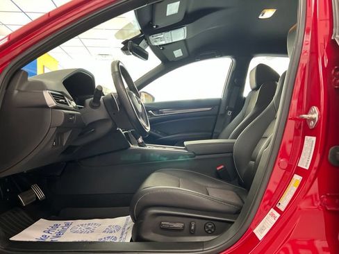 Used 2020 Honda Accord Sport image 17