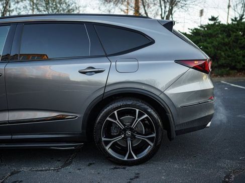 Used 2022 Acura MDX A-Spec image 6
