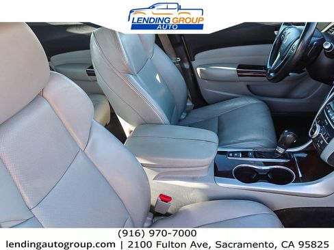 Used 2017 Acura TLX w/ Technology Package image 15