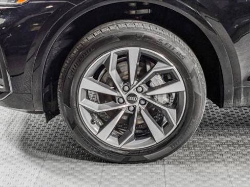 Used 2021 Audi Q5 2.0T Premium w/ Convenience Package AWD/4WD image 34
