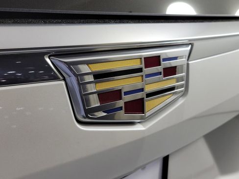 Used 2023 Cadillac Escalade Premium Luxury Platinum w/ LPO, Floor Liner Package AWD/4WD image 7