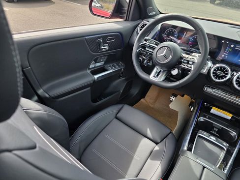 New 2026 Mercedes-Benz GLB 35 AMG 4MATIC image 28