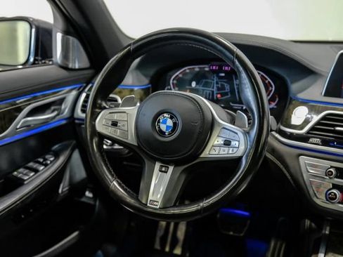 Used 2021 BMW 740i w/ M Sport Package RWD image 23