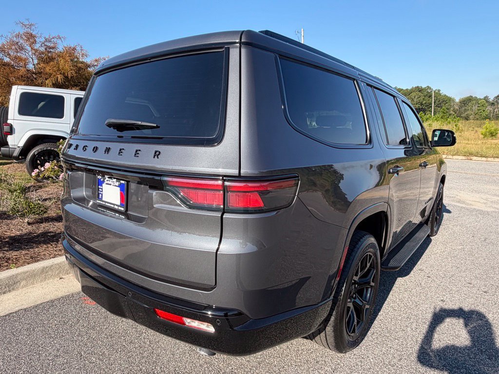 Used 2024 Jeep Wagoneer Series II RWD image 20