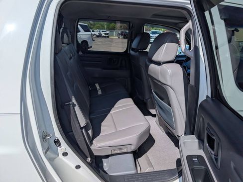 Used 2011 Honda Ridgeline RTL image 12