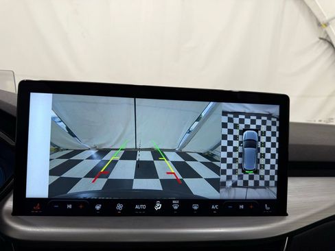 New 2024 Ford Escape SE w/ PHEV Premium Package image 35