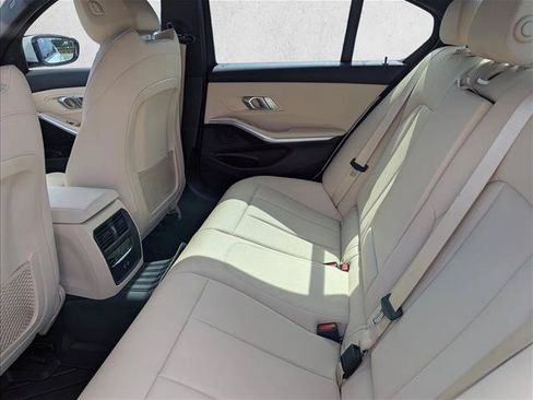Used 2021 BMW 330i Sedan w/ Convenience Package RWD image 26