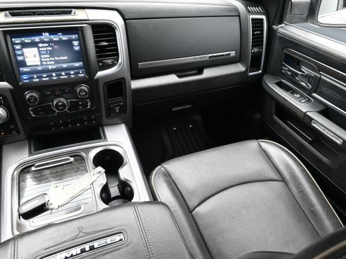 Used 2018 RAM 1500 Limited AWD/4WD image 39