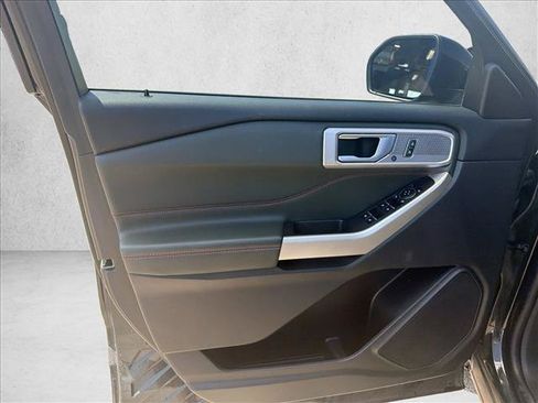 Used 2023 Ford Explorer Timberline w/ Timberline Technology Package AWD/4WD image 9