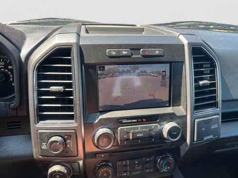 Used 2018 Ford F150 XLT w/ Equipment Group 302A Luxury AWD/4WD image 20