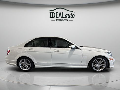 Used 2012 Mercedes-Benz C 250 Sedan image 15