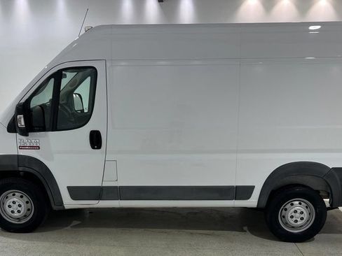 Used 2018 RAM ProMaster 1500 w/ Interior Convenience Group FWD image 2