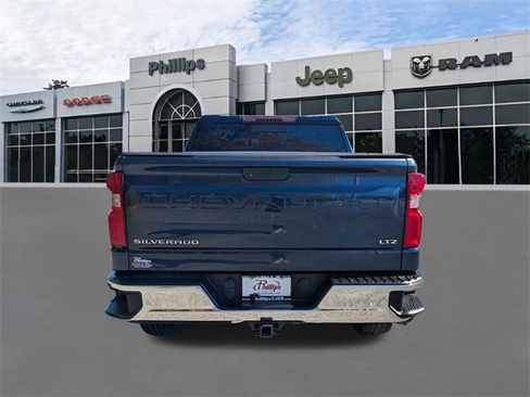 Used 2021 Chevrolet Silverado 1500 LTZ image 4
