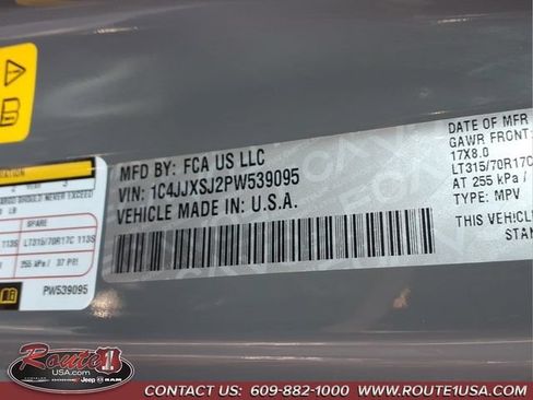 Used 2023 Jeep Wrangler Unlimited Rubicon 392 w/ Xtreme Recon 35" Tire Package AWD/4WD image 30