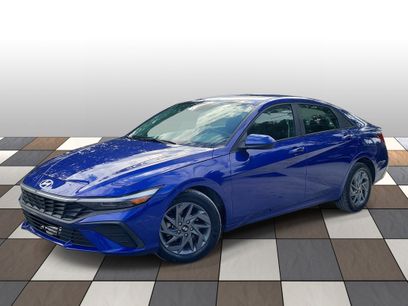 Used 2024 Hyundai Elantra SEL