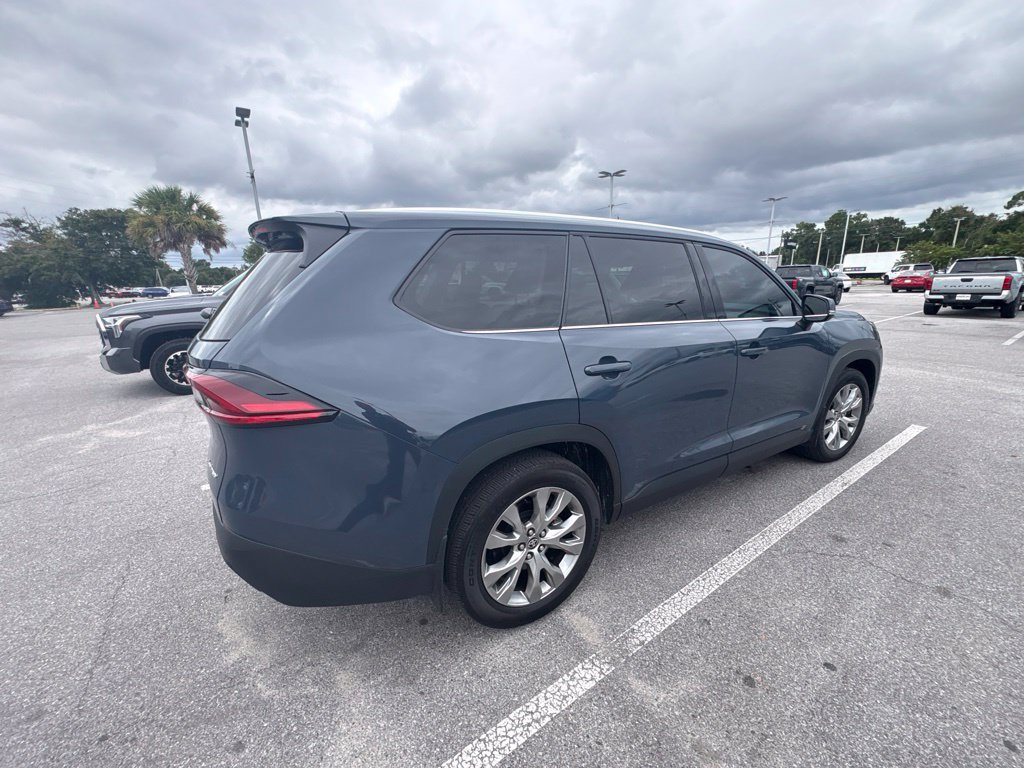 Used 2026 Toyota Grand Highlander AWD image 22