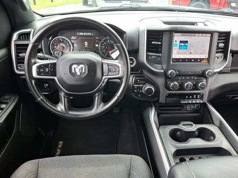 Used 2022 RAM 1500 Big Horn AWD/4WD image 11