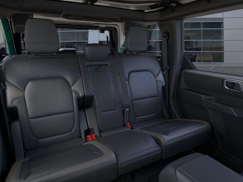 New 2025 Ford Bronco Outer Banks image 12