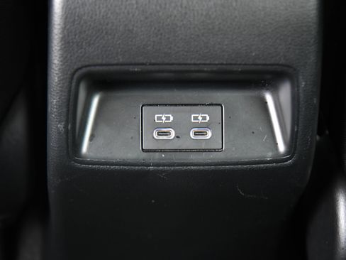 Used 2024 Toyota Corolla LE image 36