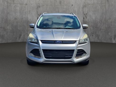 Used 2014 Ford Escape Titanium FWD image 2