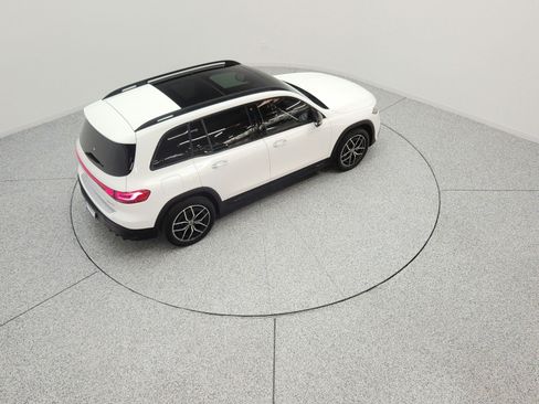 Used 2023 Mercedes-Benz EQB 350 4MATIC SUV image 13